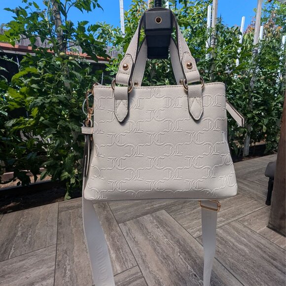 Juicy Couture, Mini Crossbody Bag White Debossed + Card Holder, Ret $79, NWT - Picture 5 of 12